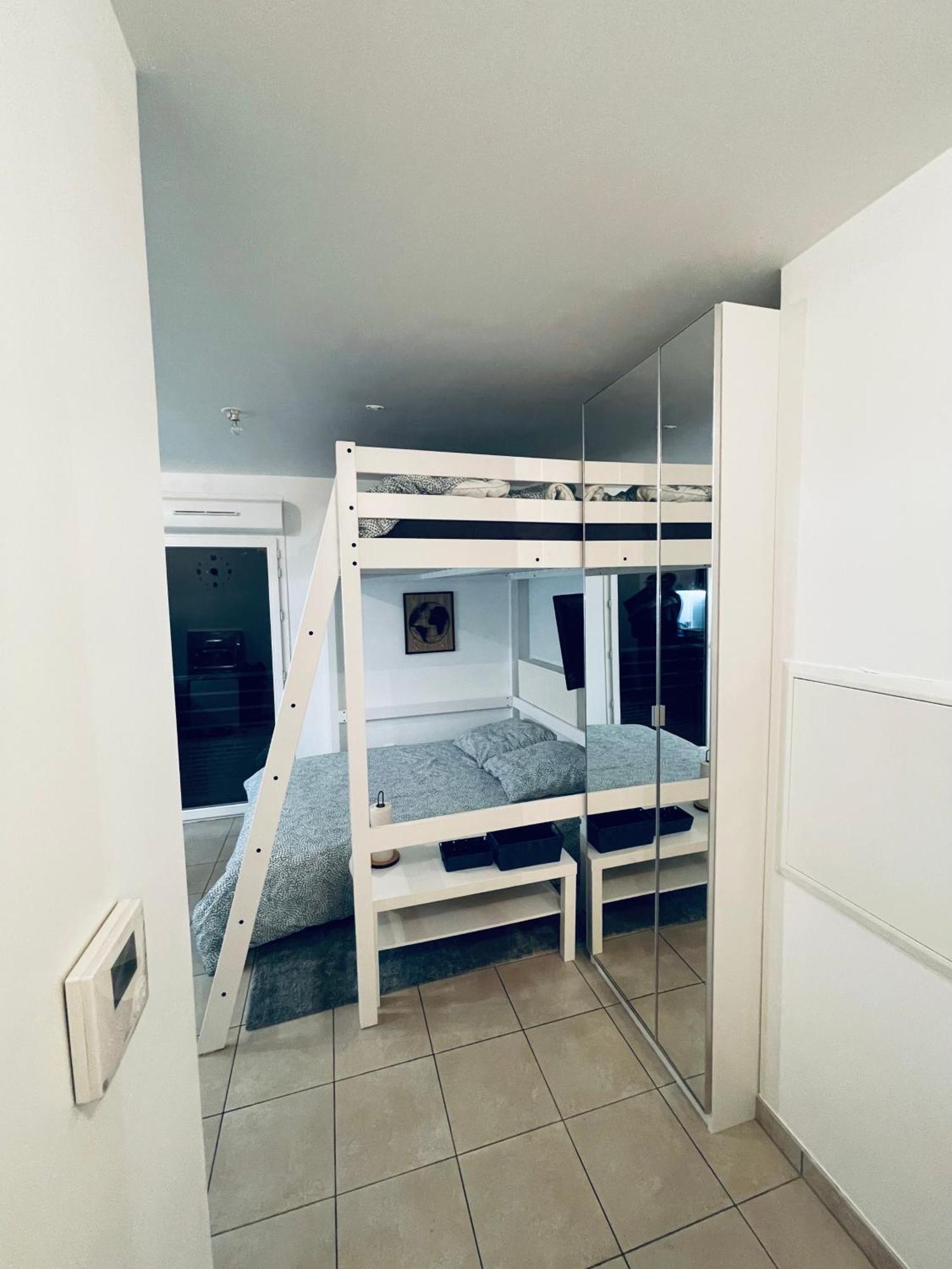 Appartement Lahcen Thorigny-sur-Marne Extérieur photo